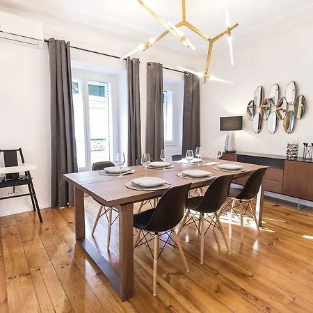 Lovelystay - Liberdade Unique Style! Апартаменты *