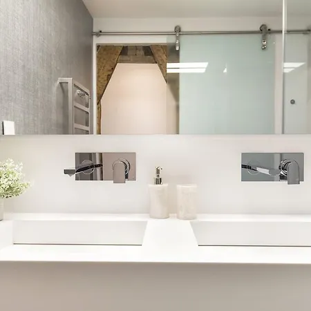 Lovelystay - Liberdade Unique Style! *