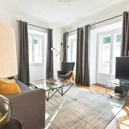 Апартаменты Lovelystay - Liberdade Unique Style! Лиссабон