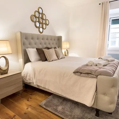 Apartament Lovelystay - Liberdade Unique Style!