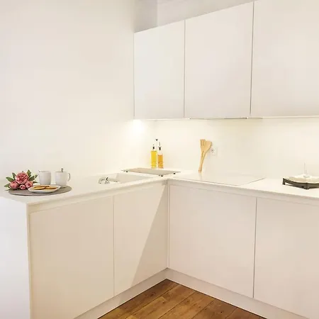 Apartment Lovelystay - Liberdade Unique Style! *